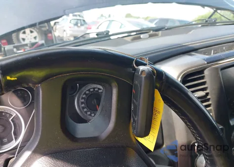 2017 Ram 1500 Sport z USA, uszkodzony, nr VIN 1C6RR7MT8HS864702